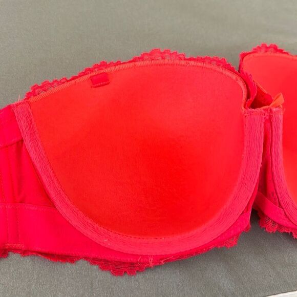 Victoria's Secret  Dream Angles Bra Size 32DD Underwire Demi Lace - Picture 10 of 16